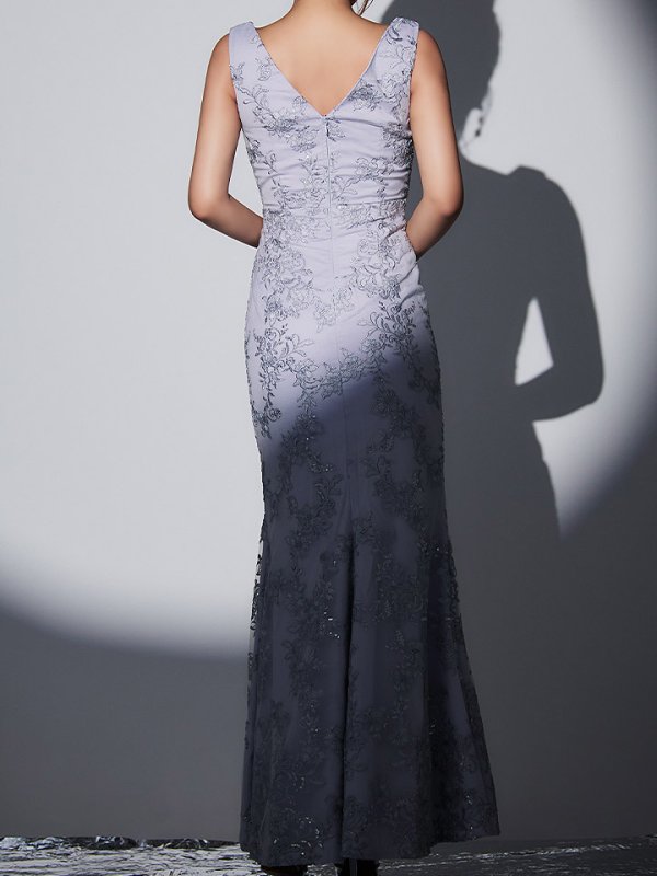 モデル：如月れい　身長：156cm　着用サイズ：Sサイズ