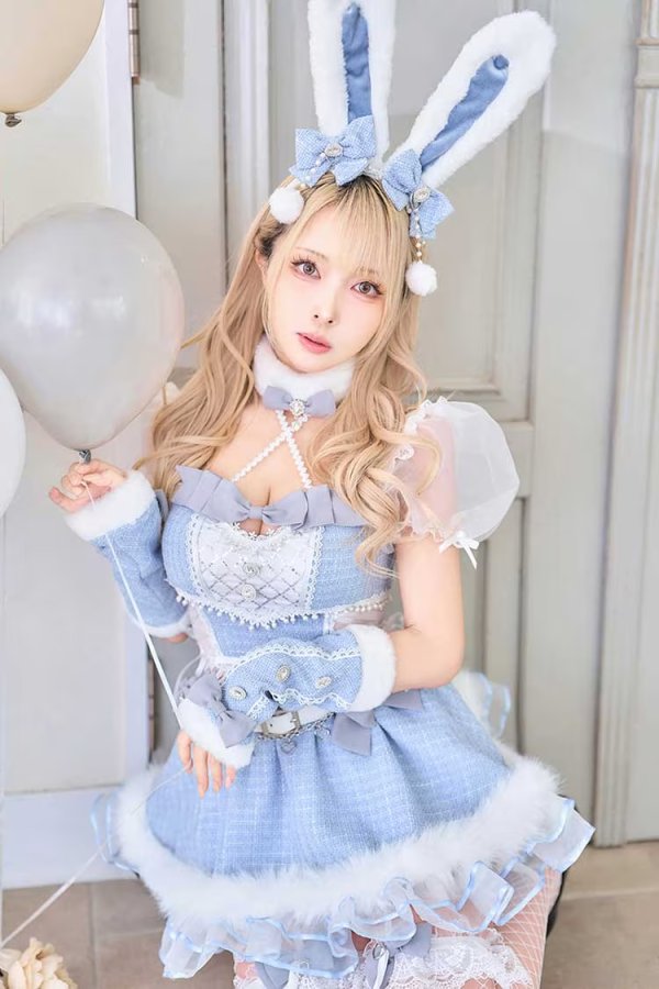 ブルー