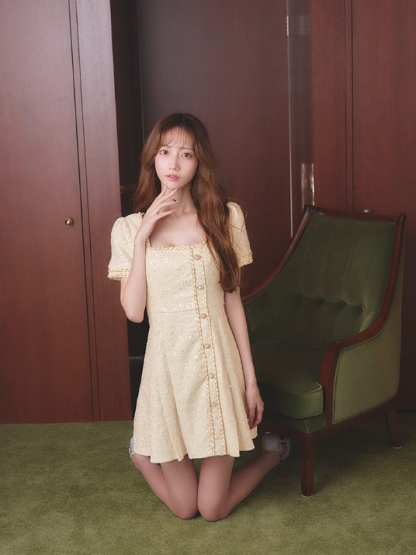 モデル：あすか　身長：170cm　着用サイズ：Sサイズ