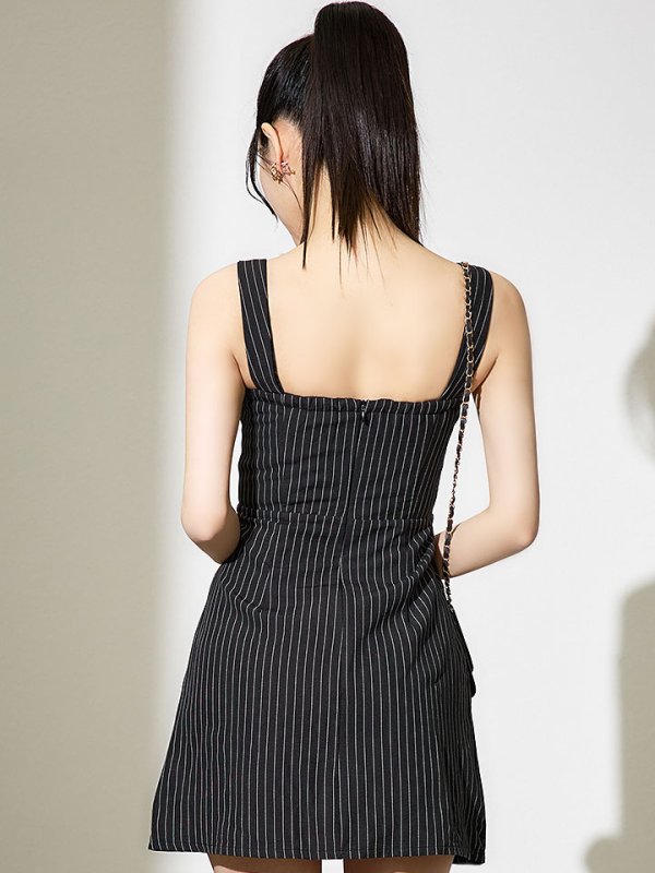 モデル:ゆりお 身長:165cm 着用サイズ:Sサイズ