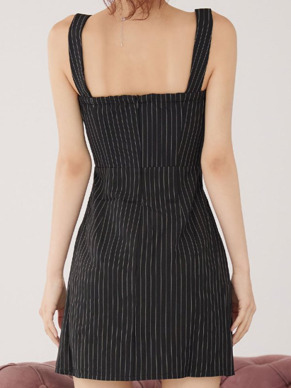 モデル：まりん　身長：163cm　着用サイズ：Sサイズ