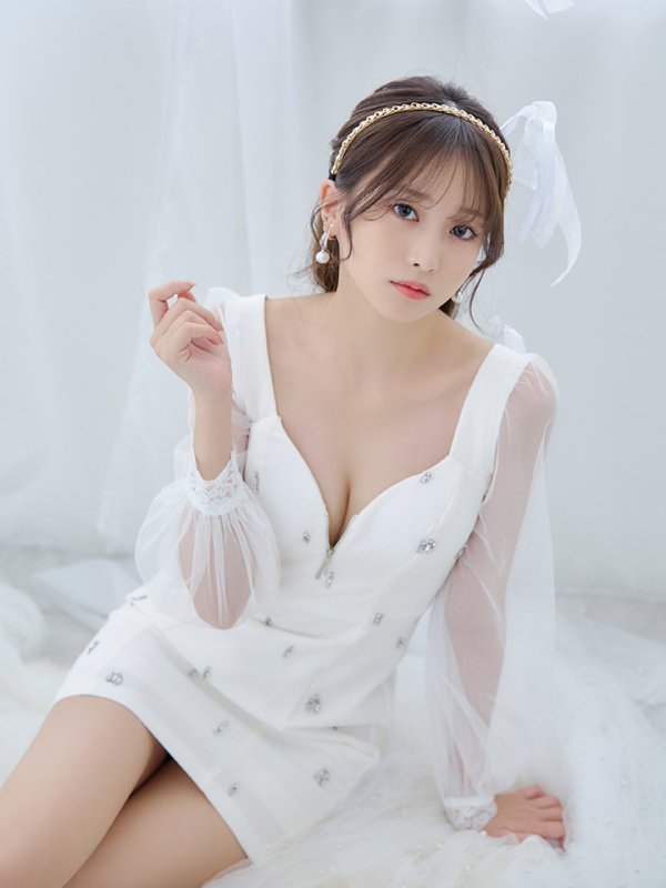 モデル：まりさ　身長：162cm　着用サイズ：Sサイズ