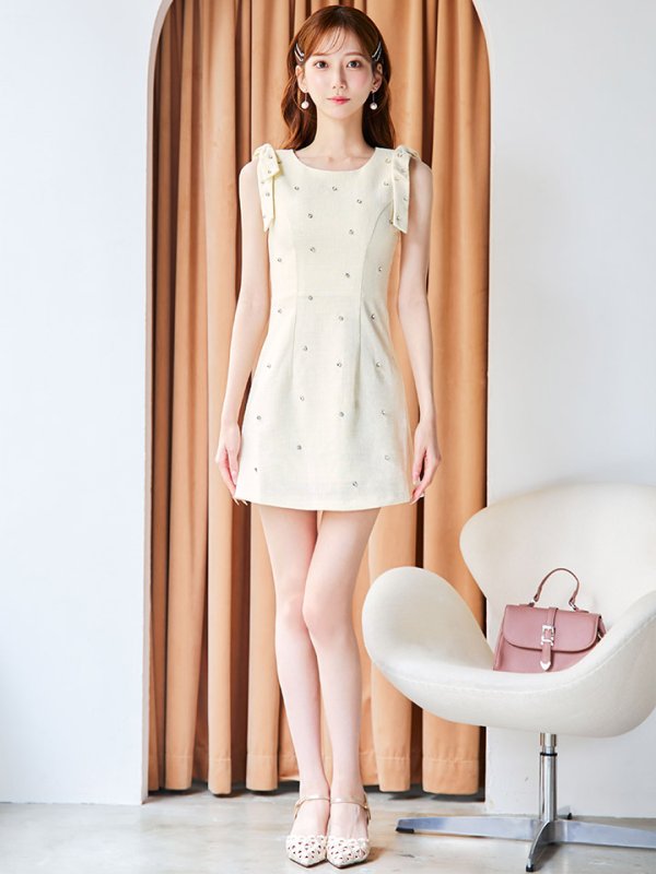 モデル：あすか　身長：170cm　着用サイズ：Sサイズ