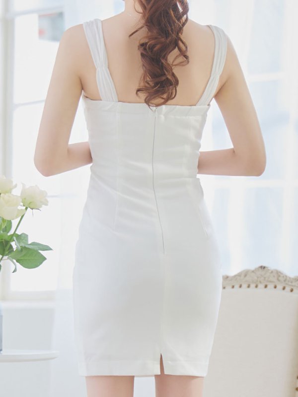 モデル:羽澄まり 身長:158cm 着用サイズ:Sサイズ