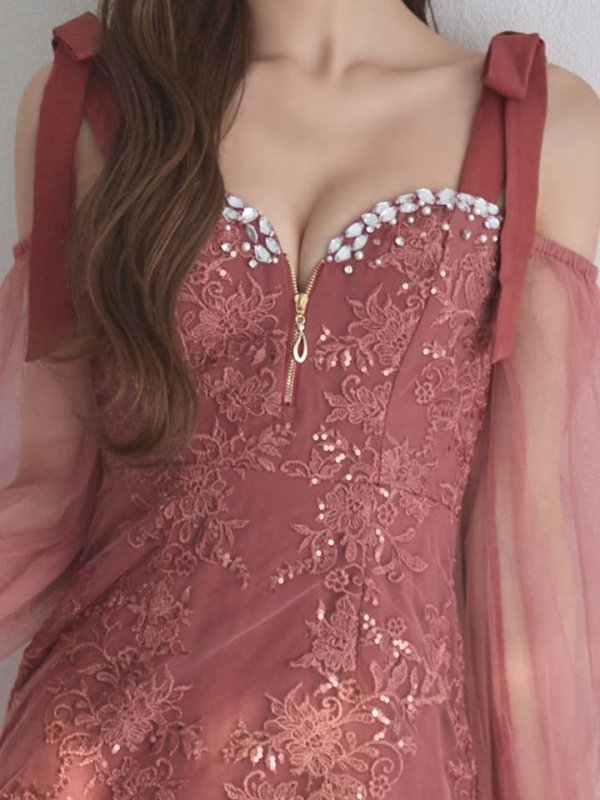 モデル：るりぴ　身長：165cm　着用サイズ：Sサイズ