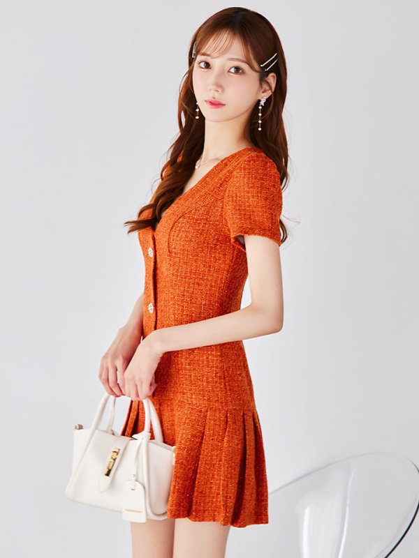 モデル：あすか　身長：170cm　着用サイズ：Sサイズ