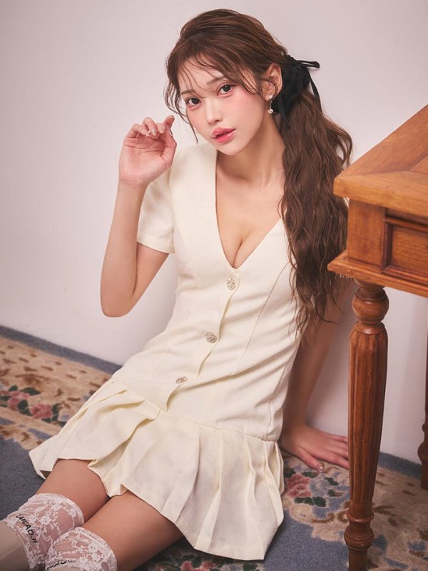 モデル：るりぴ　身長：165cm　着用サイズ：Sサイズ