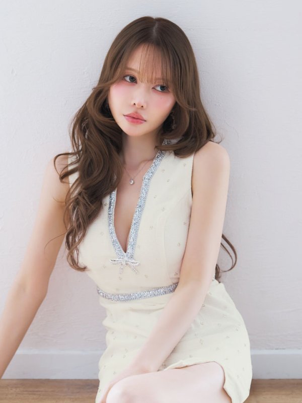 モデル：ゆめ　身長：160cm　着用サイズ：Sサイズ