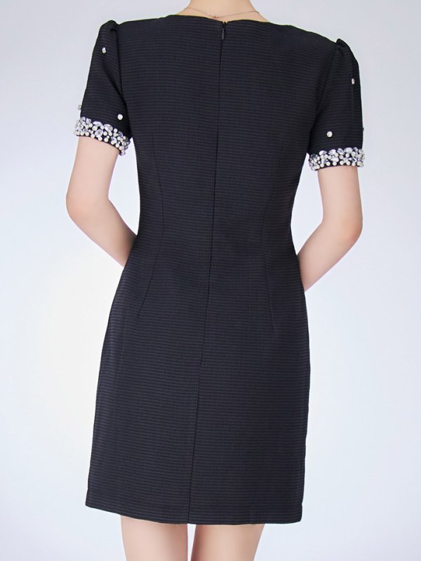 モデル：ももか　身長：156cm　着用サイズ：Sサイズ