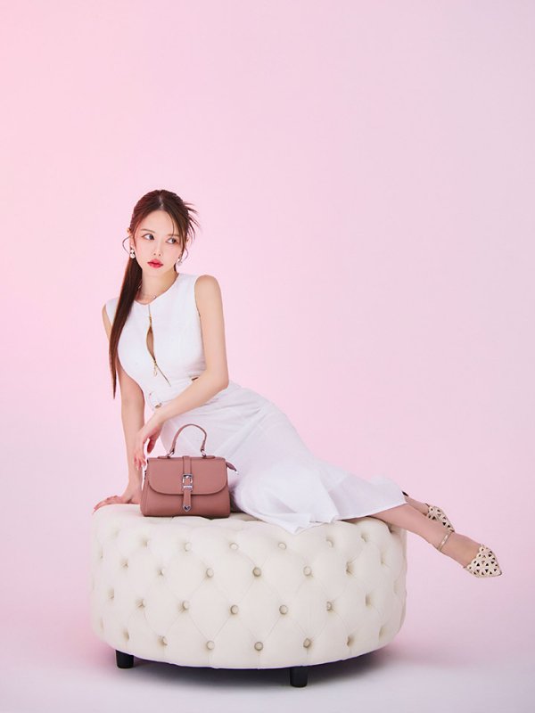 モデル：ゆめ　身長：160cm　着用サイズ：Sサイズ