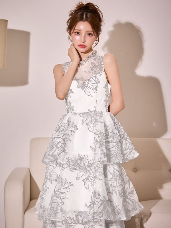 モデル：ももか　身長：156cm　着用サイズ：Sサイズ