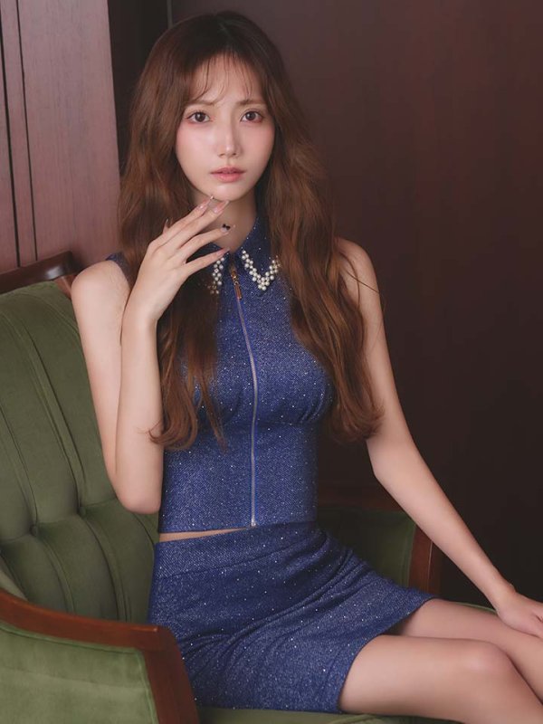 モデル：あすか　身長：170cm　着用サイズ：Sサイズ