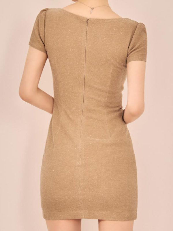 モデル：ゆめ　身長：160cm　着用サイズ：Sサイズ