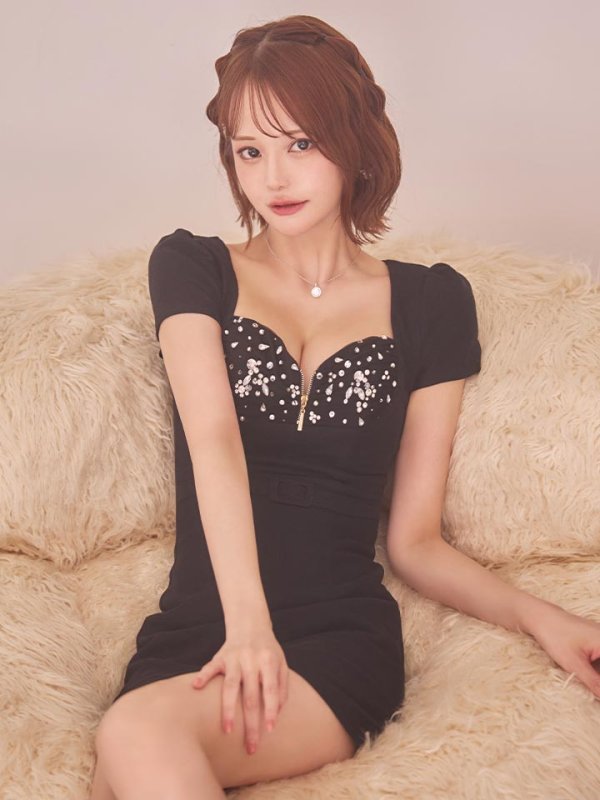 モデル：れみれみ　身長：163cm　着用サイズ：Sサイズ