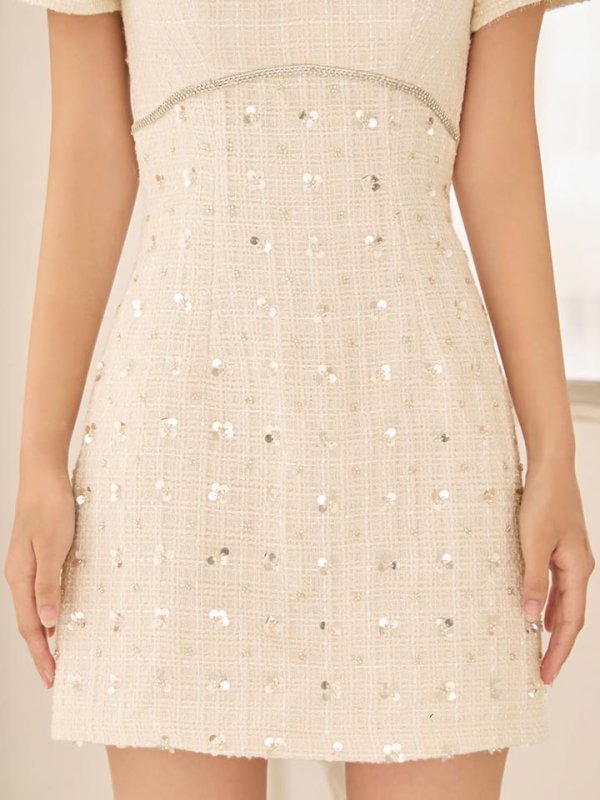 モデル：まりん　身長：163cm　着用サイズ：Sサイズ