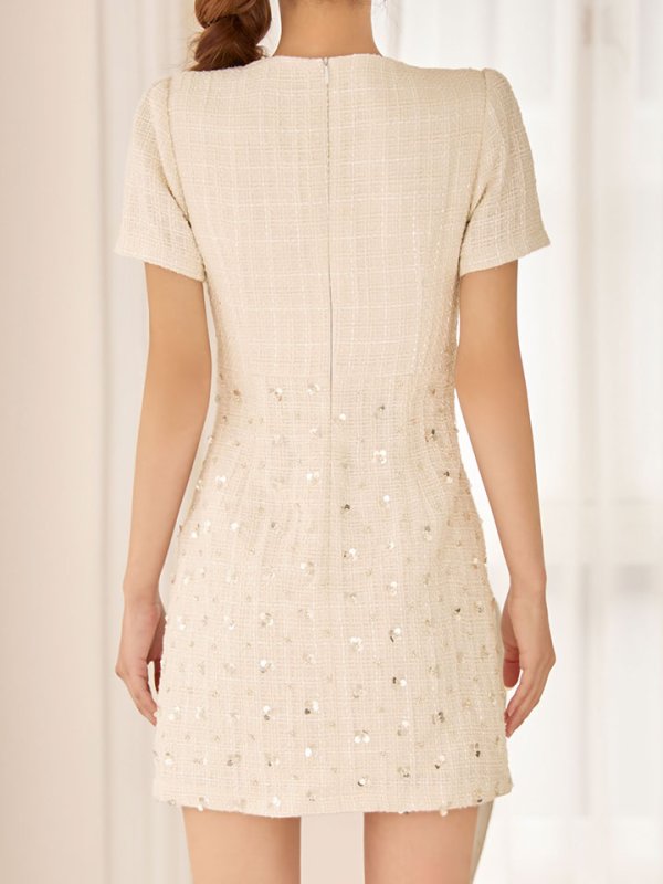 モデル：まりん　身長：163cm　着用サイズ：Sサイズ