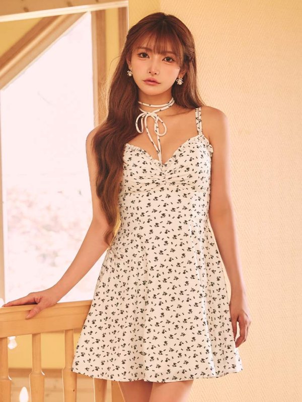 モデル：まみ　身長：161cm　着用サイズ：Sサイズ