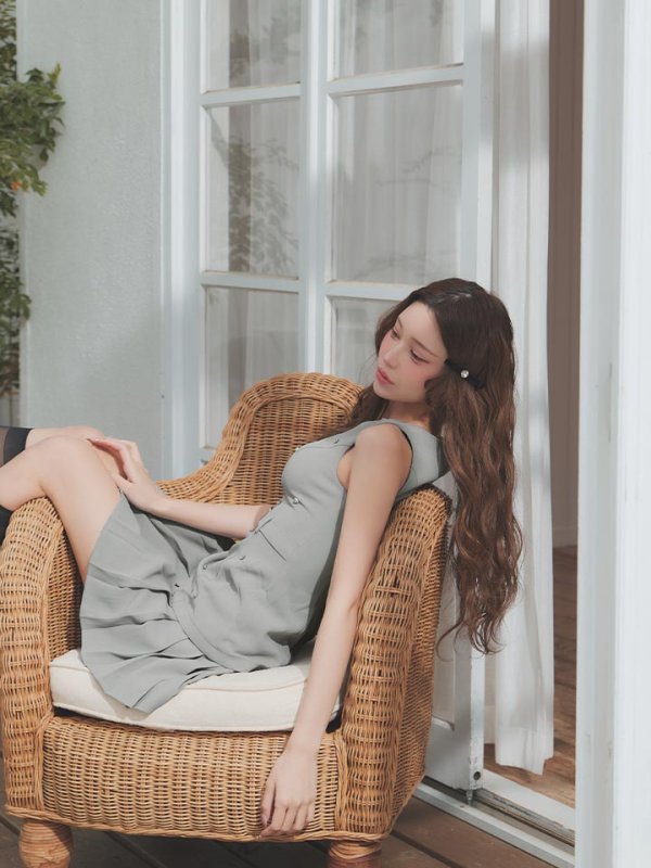 モデル：るりぴ　身長：165cm　着用サイズ：Sサイズ