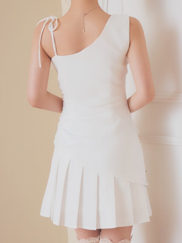 モデル：ももか　身長：156cm　着用サイズ：Sサイズ