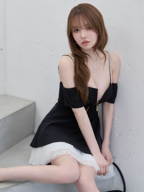 モデル：ゆめ　身長：160cm　着用サイズ：Sサイズ