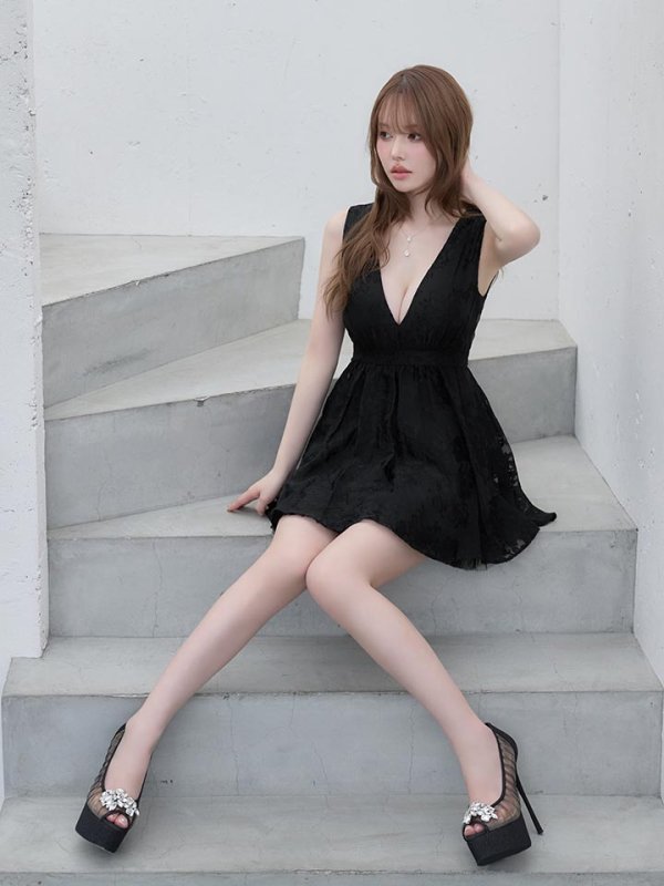 モデル：ゆめ　身長：160cm　着用サイズ：Sサイズ