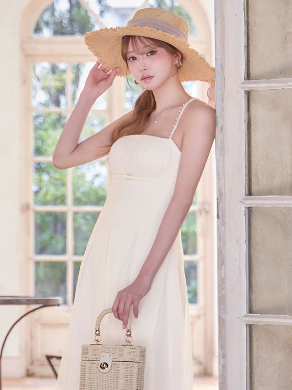 モデル：いおり　身長：164cm　着用サイズ：Sサイズ