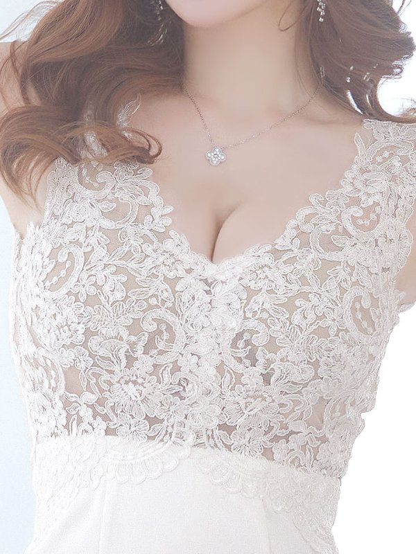 画像4: 【送料無料！】ヌーディーホワイト刺繍レースドレス/ノースリーブ/花柄刺繍/スパンコール/谷間見せ/タイト/マーメイド/ミニドレス/キャバドレス 【XS-Mサイズ/1カラー】[HC02-U] 【YN】dzw