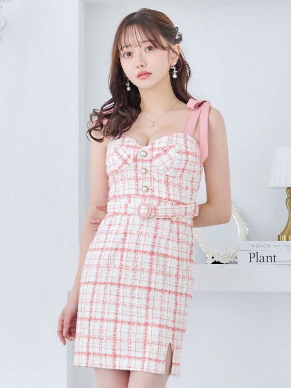 モデル:羽澄まり 身長:158cm 着用サイズ:Sサイズ