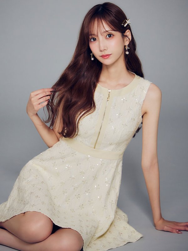 モデル：あすか　身長：170cm　着用サイズ：Sサイズ