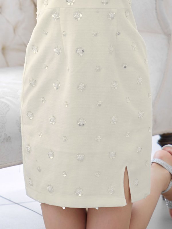 モデル：阿部なつき　身長：160cm　着用サイズ：Sサイズ