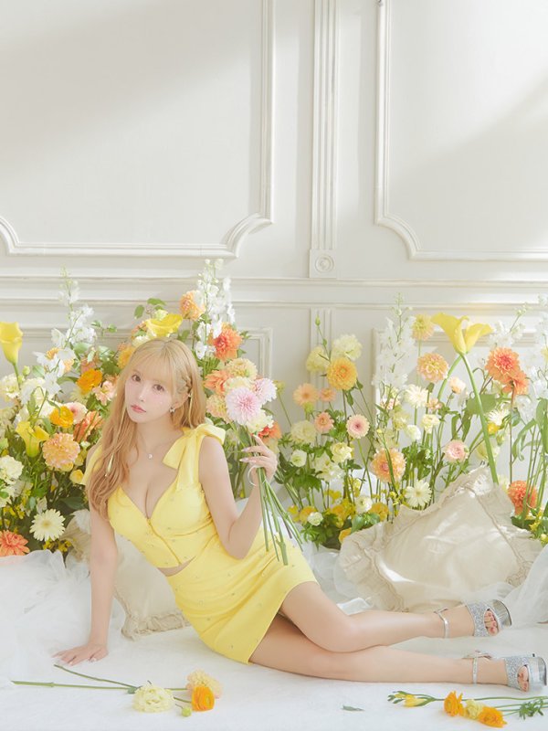 モデル:三上悠亜 身長:159cm 着用サイズ:Sサイズ