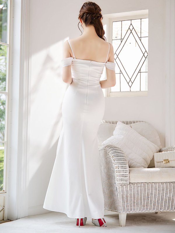 モデル：桜伊みやこ　身長：168cm　着用サイズ：Sサイズ