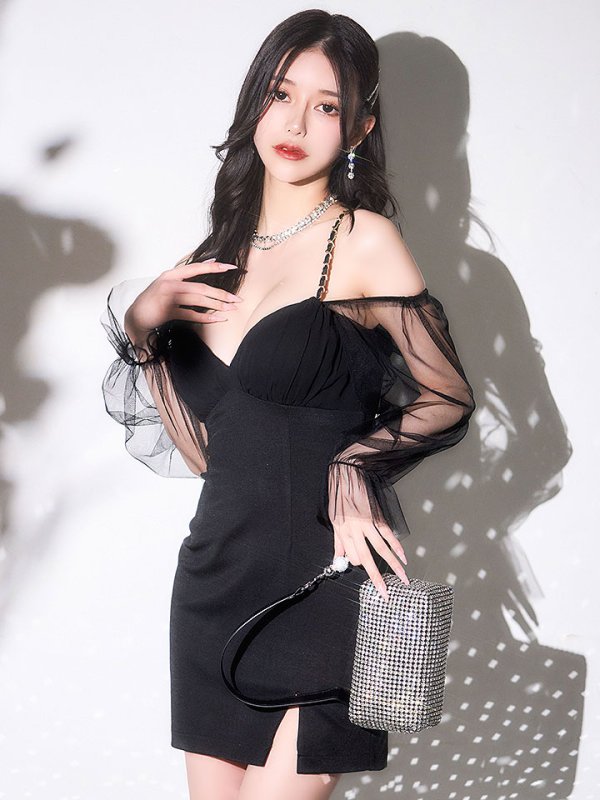 モデル:ゆりお 身長:165cm 着用サイズ:Sサイズ