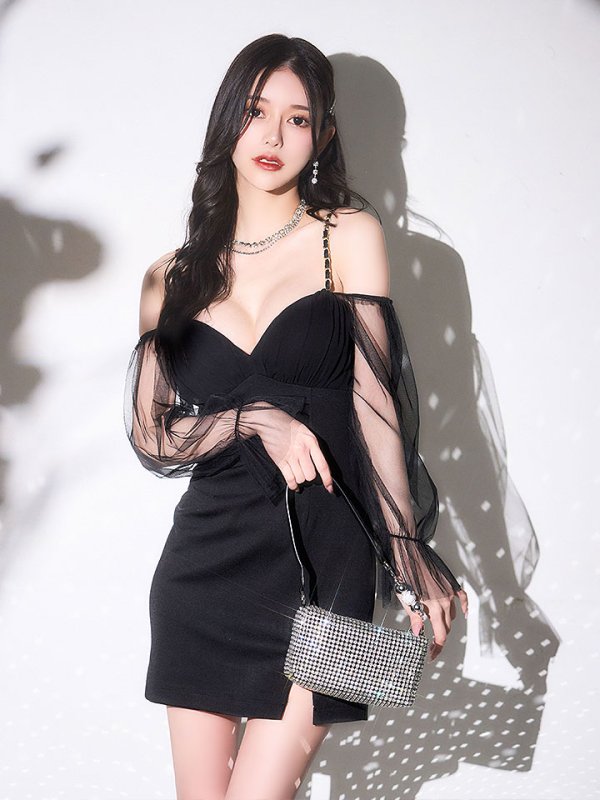 モデル:ゆりお 身長:165cm 着用サイズ:Sサイズ