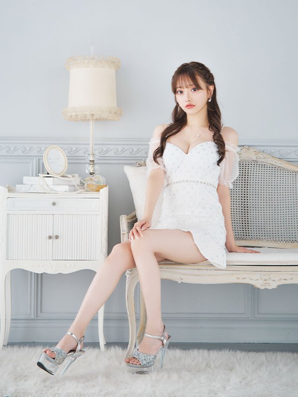 モデル:羽澄まり 身長:158cm 着用サイズ:Sサイズ