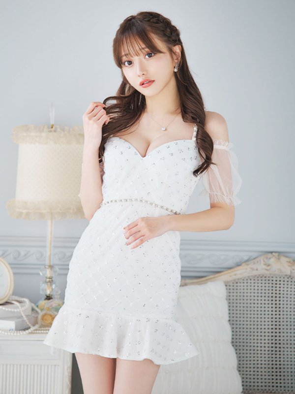 モデル:羽澄まり 身長:158cm 着用サイズ:Sサイズ