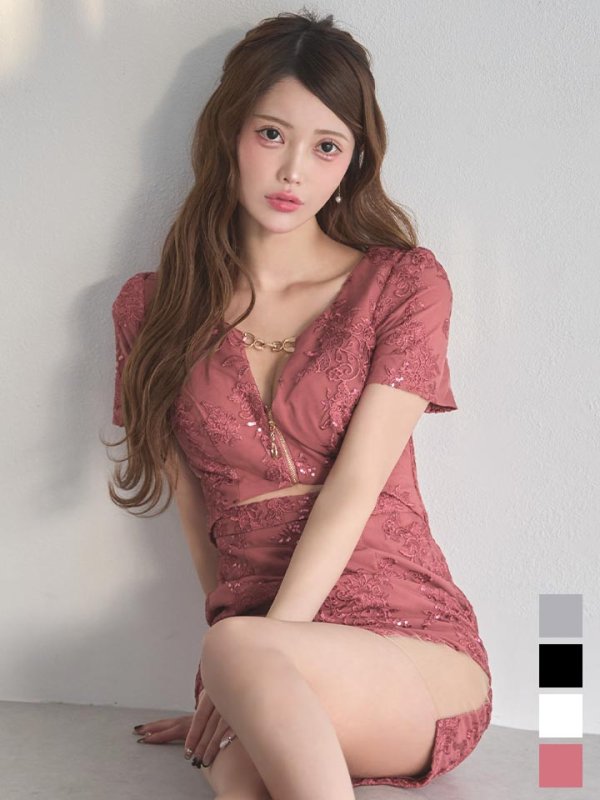 モデル：るりぴ　身長：165cm　着用サイズ：Sサイズ