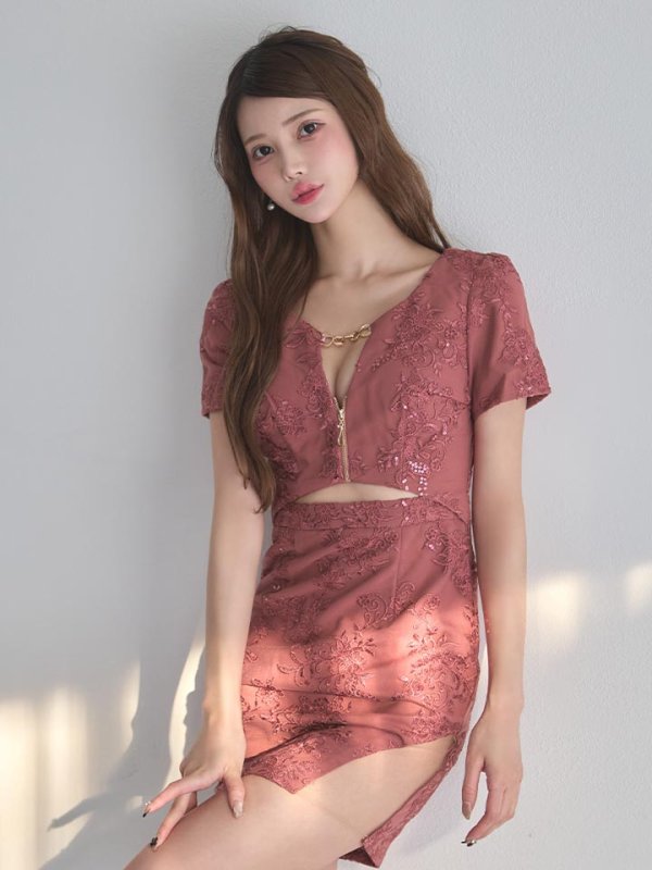 モデル：るりぴ　身長：165cm　着用サイズ：Sサイズ