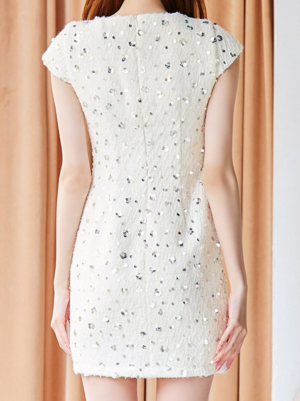 モデル：あすか　身長：170cm　着用サイズ：Sサイズ