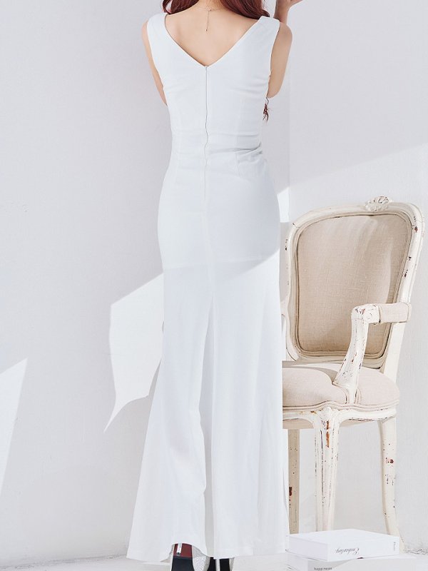 モデル：真優川咲　身長：159cm　着用サイズ：Sサイズ