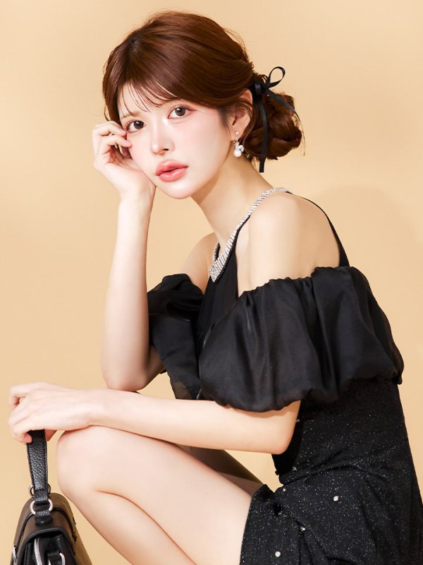 モデル：まりん　身長：163cm　着用サイズ：Sサイズ