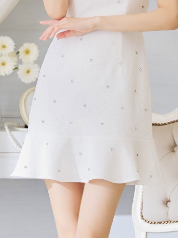 モデル：まりん　身長：163cm　着用サイズ：Sサイズ