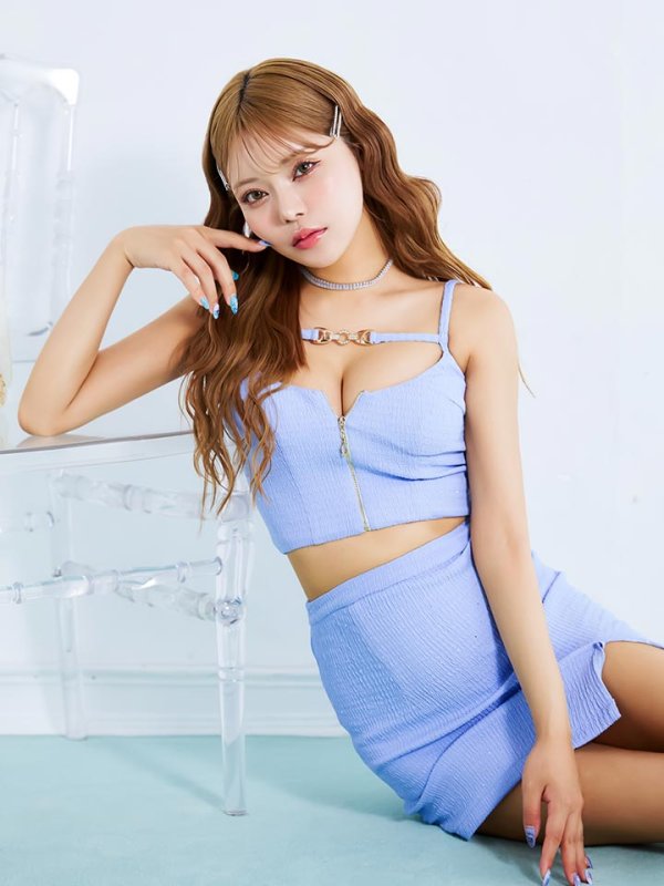 モデル:如月れい 身長:156cm 着用サイズ:Sサイズ