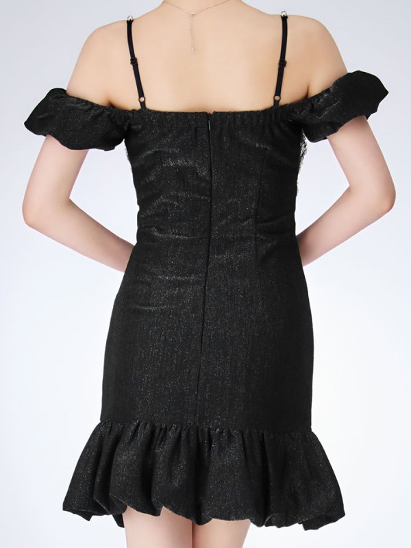 モデル：ももか　身長：156cm　着用サイズ：Sサイズ