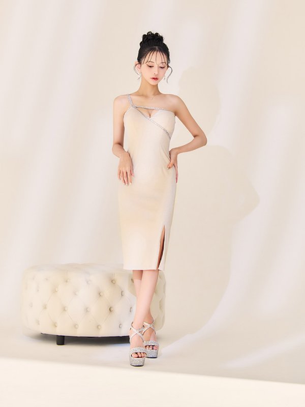 モデル：まおちゃる　身長：156cm　着用サイズ：Sサイズ