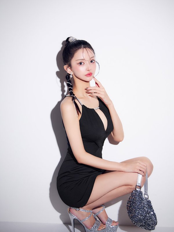 モデル：まおちゃる　身長：156cm　着用サイズ：Sサイズ