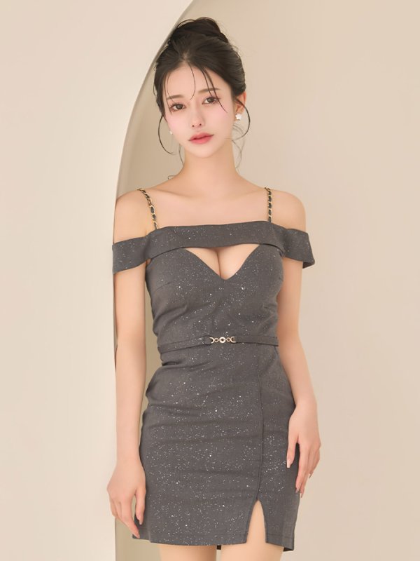 モデル：ゆりお　身長：165cm　着用サイズ：Sサイズ
