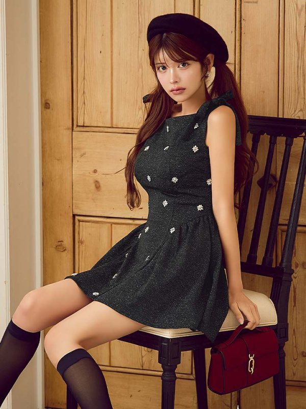 モデル:まりん 身長:163cm 着用サイズ:Sサイズ