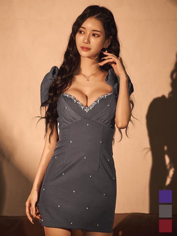 モデル：ゆりお　身長：165cm　着用サイズ：Sサイズ