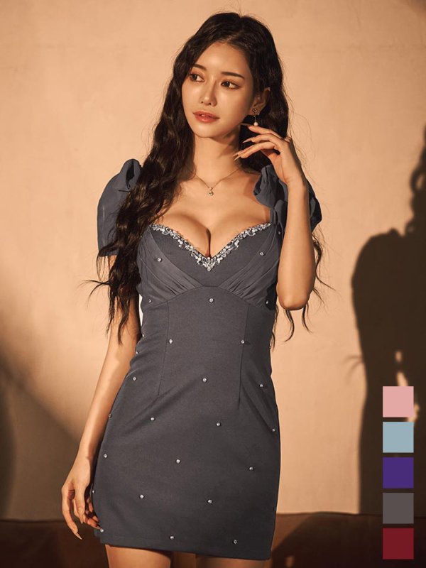 モデル：ゆりお　身長：165cm　着用サイズ：Sサイズ